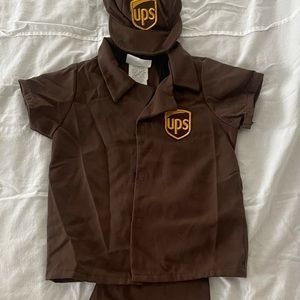 Ups delivery driver costume